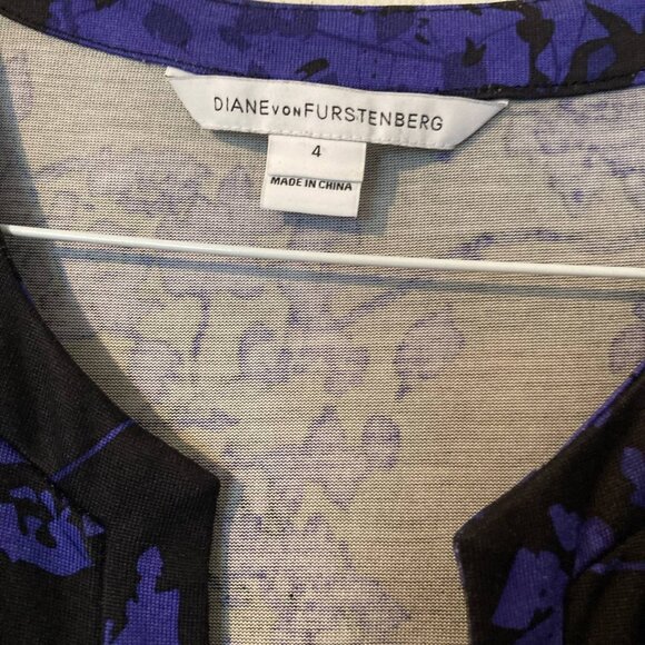 Diane Von Furstenberg Raye Silk Dress (Size 4) - Picture 3 of 3